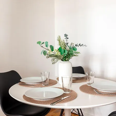 2ndhomes Classic Nordic 1br With Excellent Loc * Helsinki